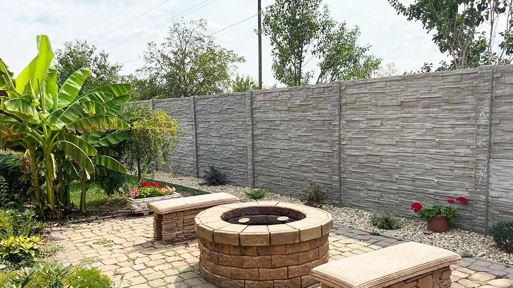  A33/1 Betónový plot  Betónový plot , Betónové ploty