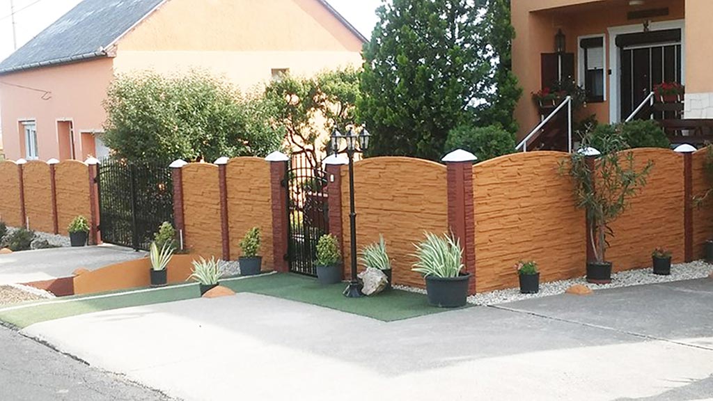  33/2 Betónový plot  Betónový plot , Betónové ploty